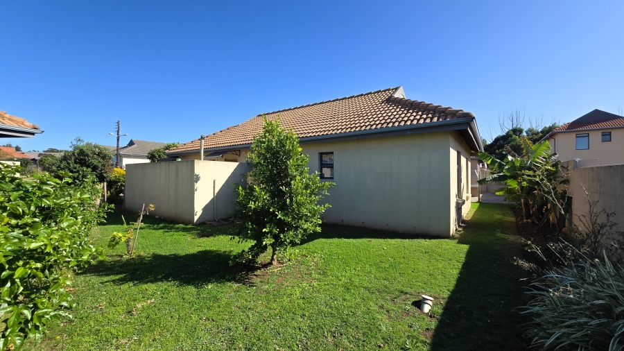 3 Bedroom Property for Sale in Kidds Beach Eastern Cape